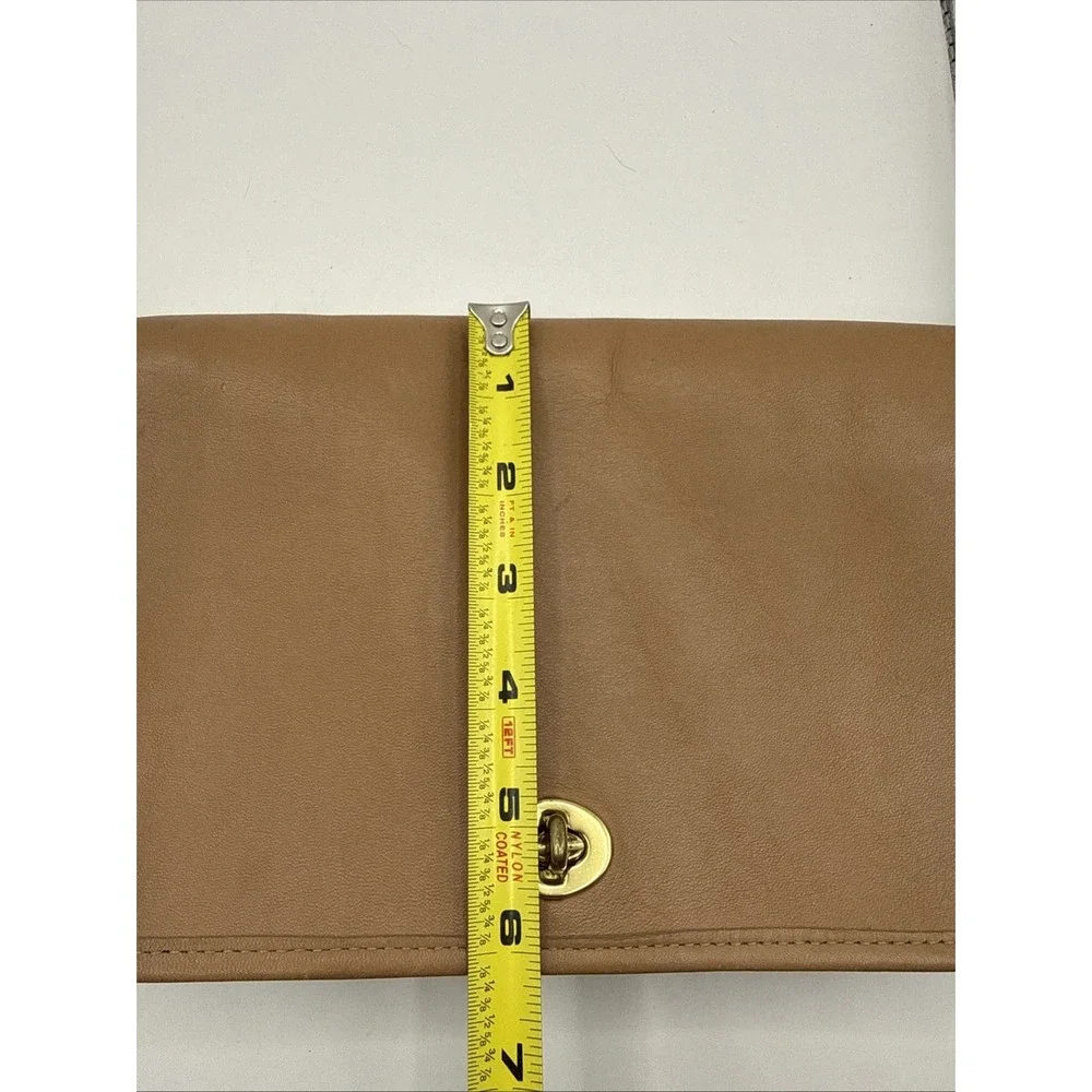 Coach VTG 80s City Bag Leather Crossbody Turn Lock USA W/ Replacement Strap